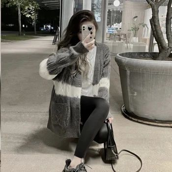Sivi džemper ženski 2021 jesen i zima novi gradijent twist pletene kardigan jakna slobodan i tanak нишевый trend